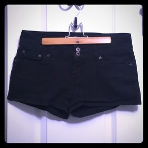 Levi’s Shorty Shorts
